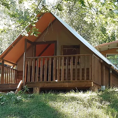 Camping Les Rives Du Lac De Vinca Room photo