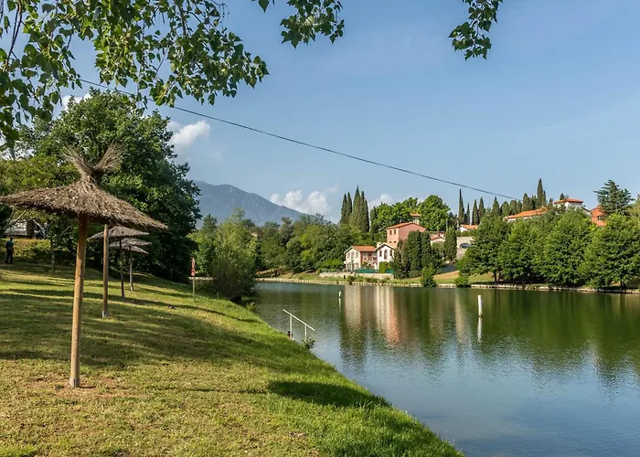 Camping Les Rives Du Lac De Vinca
